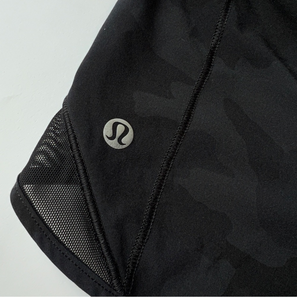 Lululemon Hotty Hot Shorts size 4
